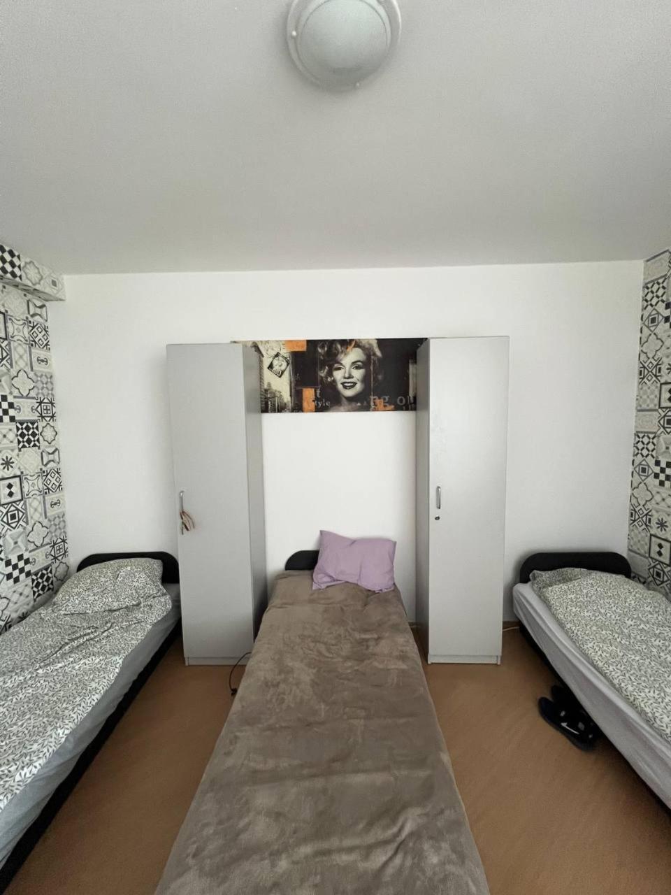 Hostel „U Sashka” 바르샤바 외부 사진